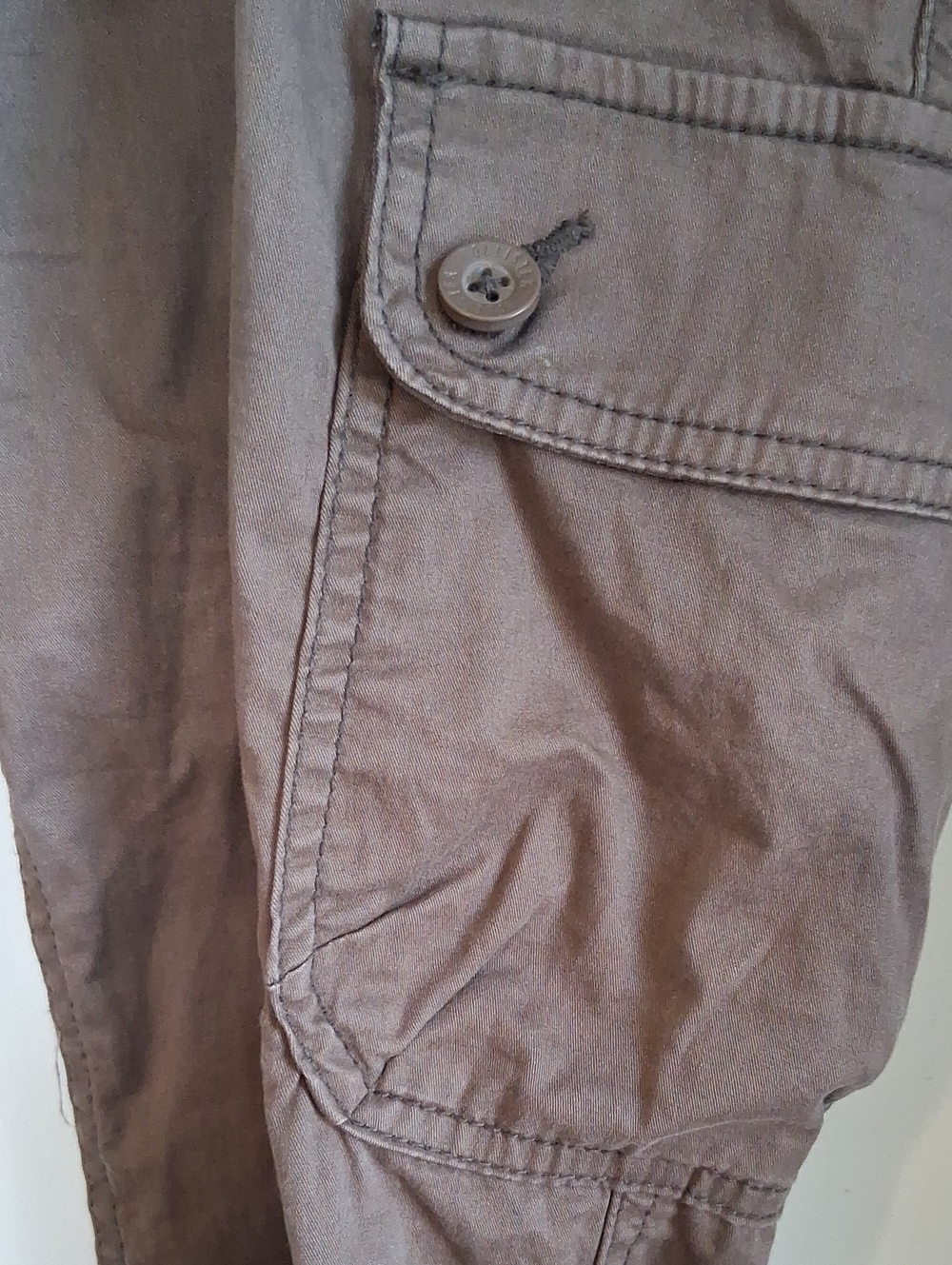 Hollister Utility Cargo Pants in Brown - Picture 4 of 5